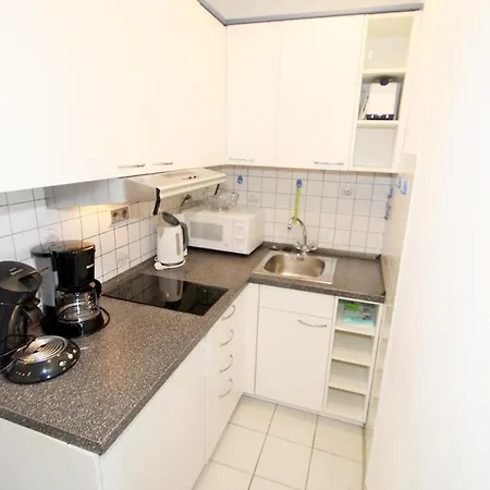 C02-011 アパート ハイリゲンハーフェン